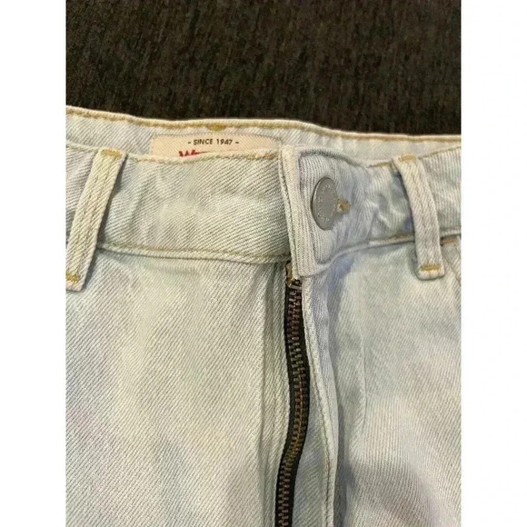 Wrangler Jean Shorts Womens 10 / 30 High Rise Vintage 4” Cut Off Mom Light Wash - Picture 5 of 5